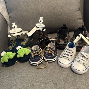 Infant boy shoe/slipper lot!! 👟